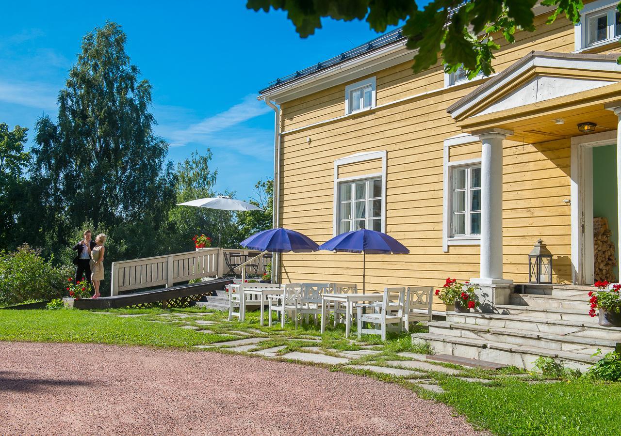 Bed and Breakfast Koivulan Kartano Lohja Exterior foto